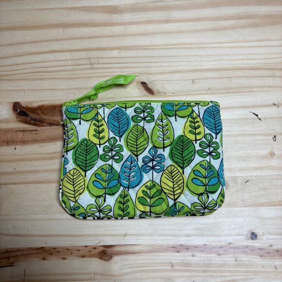 Vera Bradley Womens Cosmetic Bag Green Floral Makeup Travel Pencil Case Quilted - Picture 2 of 10